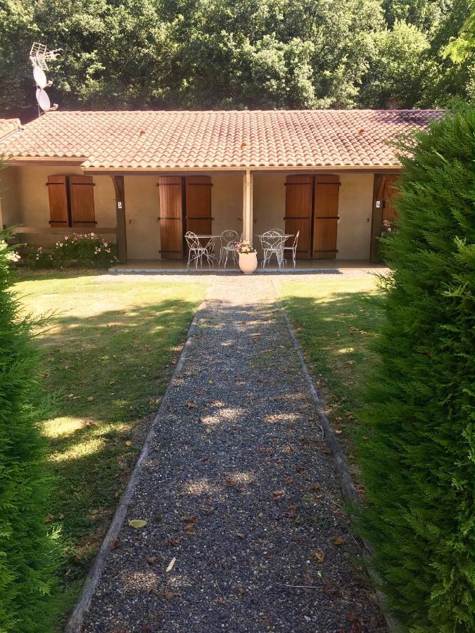 Bungalows Les Thuyas Eugenie-les-Bains Exteriér fotografie